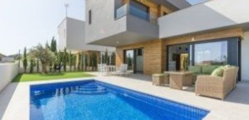 Spain Murcia furnished villa walking distance to the beach 3556-01057