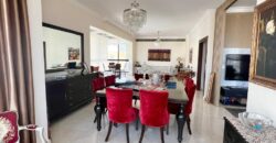 badaro spacious apartment for sale Ref#6161