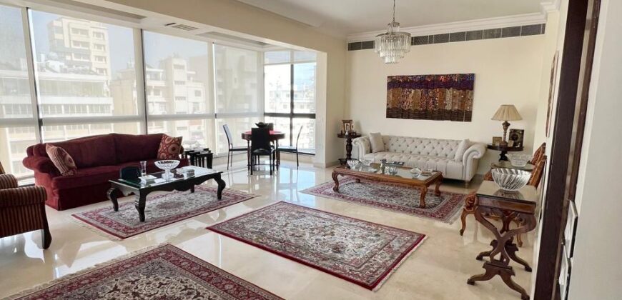 badaro spacious apartment for sale Ref#6161