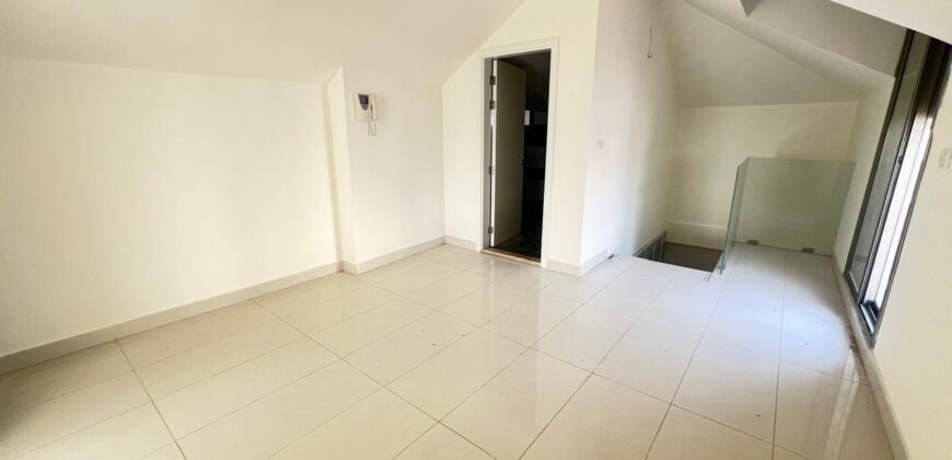 Mansourieh duplex with 2 terraces 150m panoramic view Ref#6163