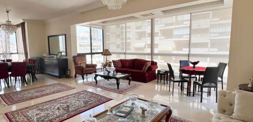 badaro spacious apartment for sale Ref#6161