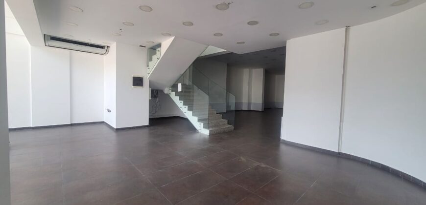 dbayeh building for rent ( showroom+ offices+ apartment+ warehouses) ag-33