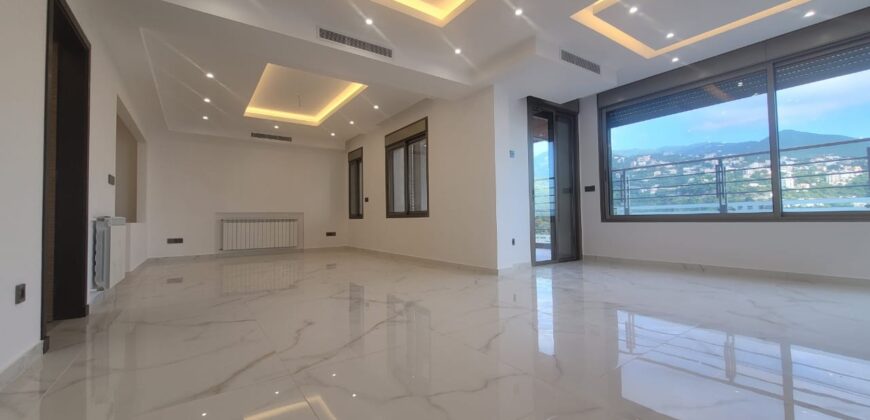 Adma decorated apartment for sale with terrace sea view Ref#ag-37