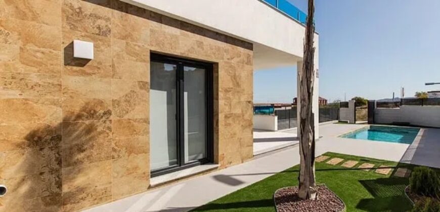 Spain Alicante villas and townhouses in La Alberca RML-01554