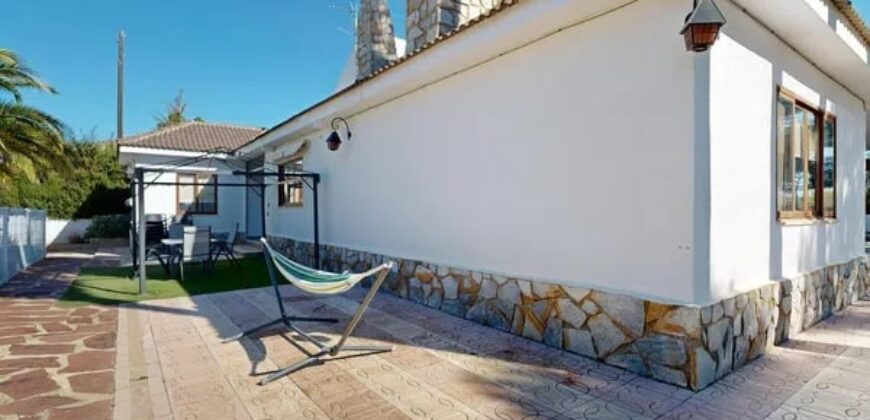 Spain Alicante get your residence visa! villa with a large plot RML-01963