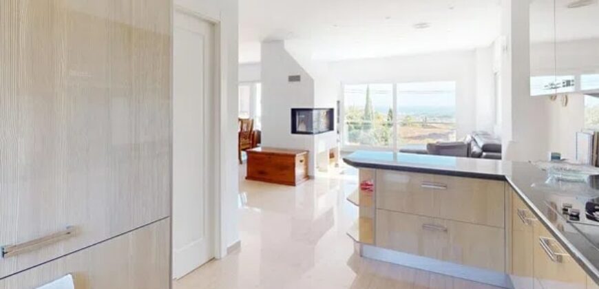 Spain Alicante fully furnished magnificent villa with sea view 000159