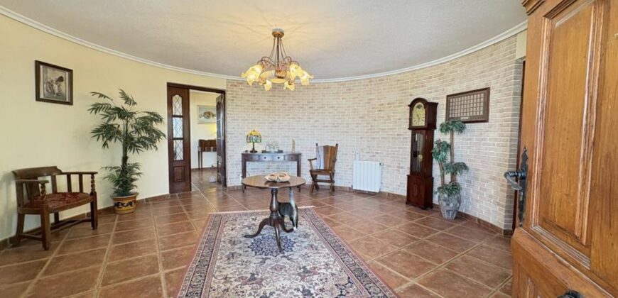 Spain bowling club + restaurant+ business for sale + family home SVM738457