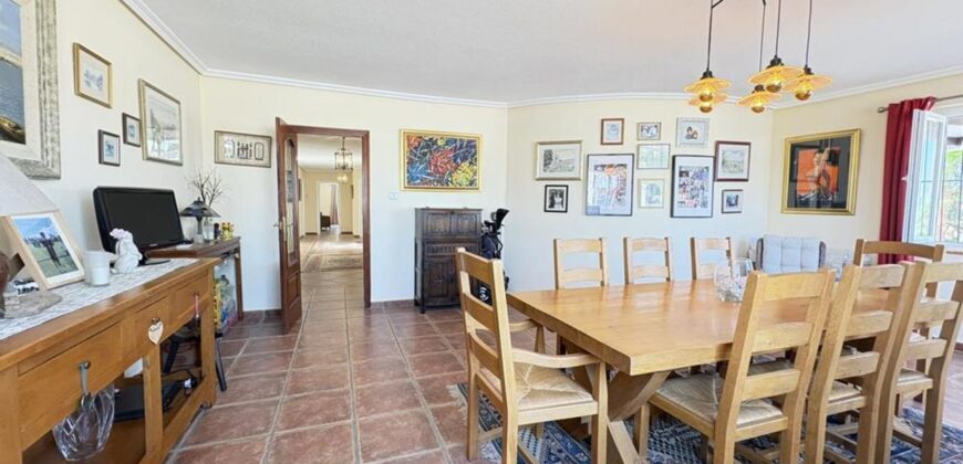 Spain bowling club + restaurant+ business for sale + family home SVM738457