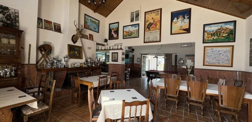 Spain bowling club + restaurant+ business for sale + family home SVM738457