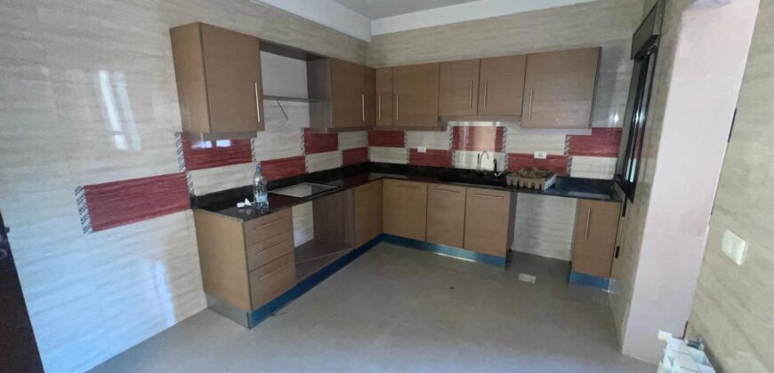 Ain Saadeh spacious apartment for rent with nice view Ref#6295