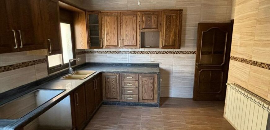 zahle ksara spacious apartment for rent prime location Ref#6321