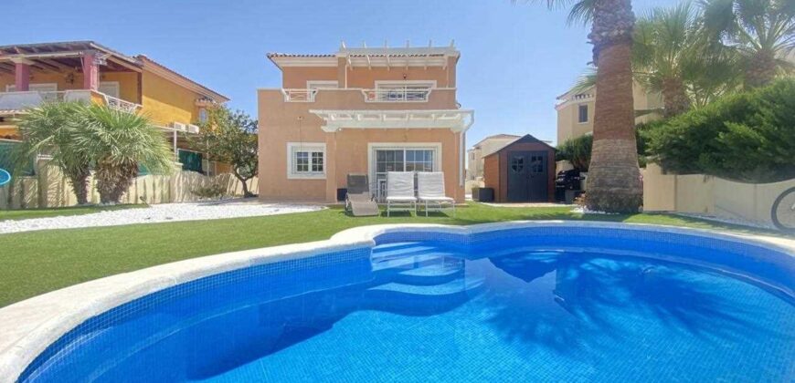 Spain Murcia get your residence visa! villa in Altaona Golf SVM699711