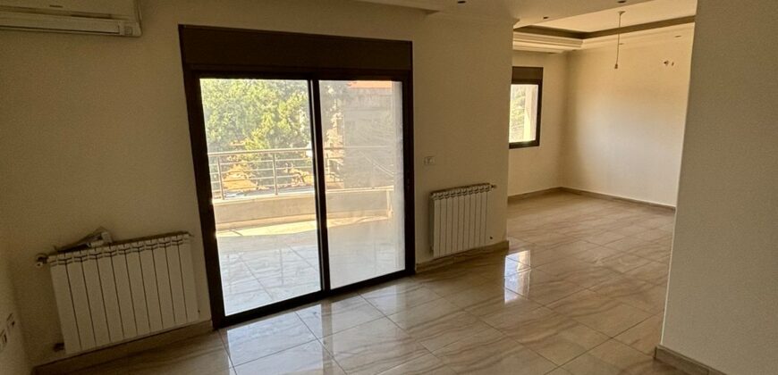 zahle ksara spacious apartment for rent prime location Ref#6321