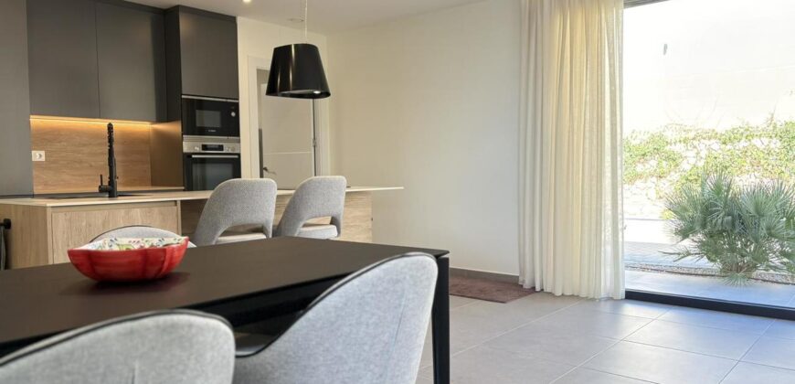 Spain Get your residency! fully furnished villa with pool & garden SVM744411