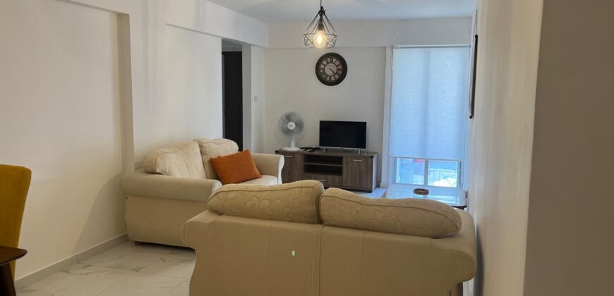 Cyprus Larnaca fully renovated and furnished flat prime location 0071