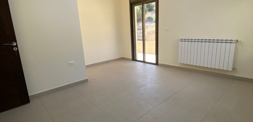 Zahle el Midan apartment 300 sqm for rent panoramic view Ref#6327