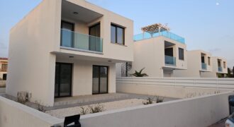 Cyprus Paphos villa excellent location, near the sea 0072