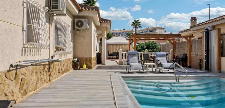 Spain Murcia Get your residence visa! villa with upgrades & pool MSR-CS128LS-V