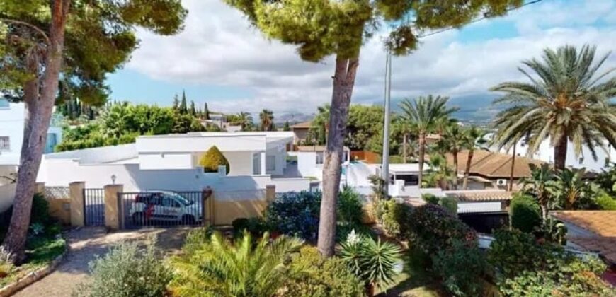 Spain Alicante Get your residence visa! villa with sea views RML-02222