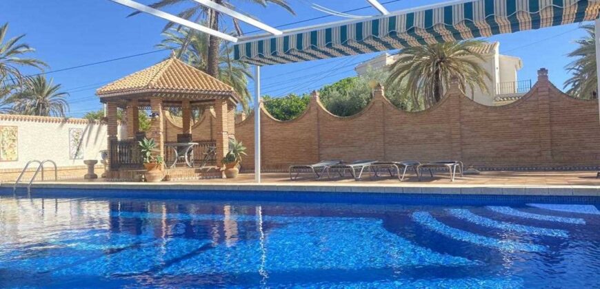 Spain Alicante Get your residency! luxury villa Few Meters from the Beach SVM703147