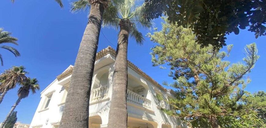 Spain Alicante Get your residency! luxury villa Few Meters from the Beach SVM703147