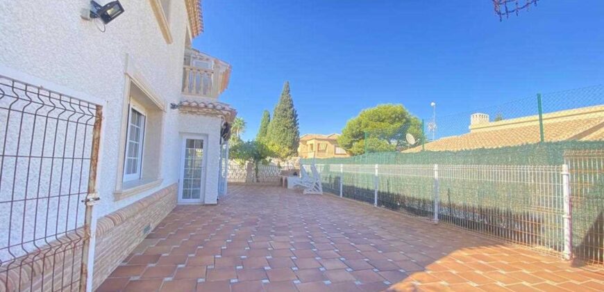 Spain Alicante Get your residency! luxury villa Few Meters from the Beach SVM703147