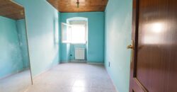 Spain Barcelona building 4 floors need renovation, Perfect for Investors! PR-00261