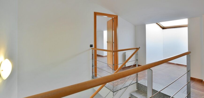 Spain four-storey home on a generous plot, prime location PR-00203