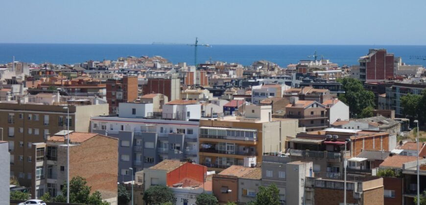 Spain apartment in Badalona with sea view, excellent investment PR-00191