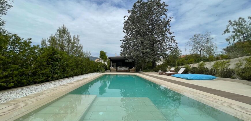 Spain two-storey villa on a 2,000 sqm plot with pool & terrace 3451-02506