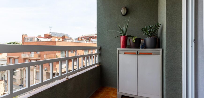 Spain fully renovated apartment in Barcelona, good location PR-00269