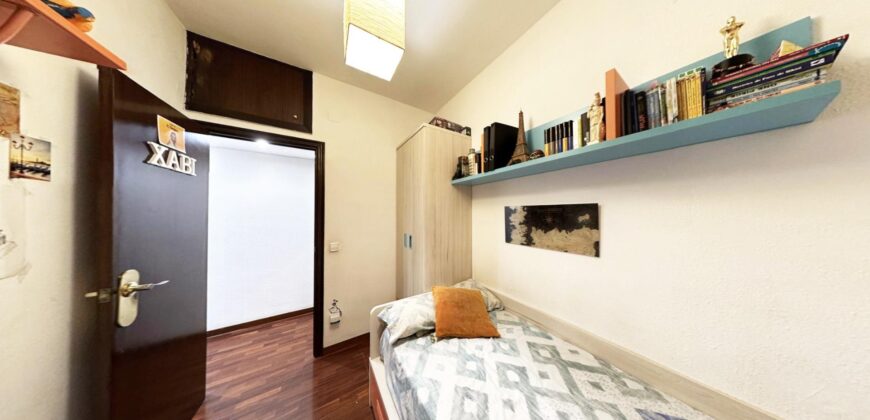 Spain Apartment in a quiet and well-connected area, Barcelona PR-00266