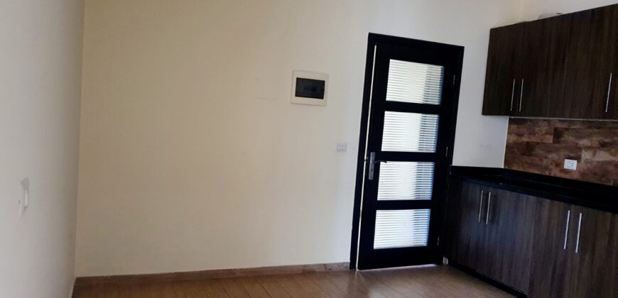 zahle karak highway apartment 125 sqm for sale nice location Ref#6411