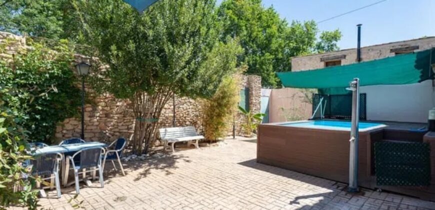 Spain Valencia renovated villa 3 floors with terrace, pool & garden 004955