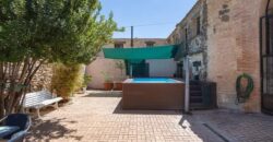 Spain Valencia renovated villa 3 floors with terrace, pool & garden 004955