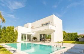 Spain villa in one of the most exclusive residential areas in Valencia 005705