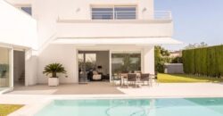 Spain villa in one of the most exclusive residential areas in Valencia 005705