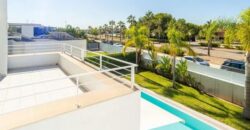 Spain villa in one of the most exclusive residential areas in Valencia 005705