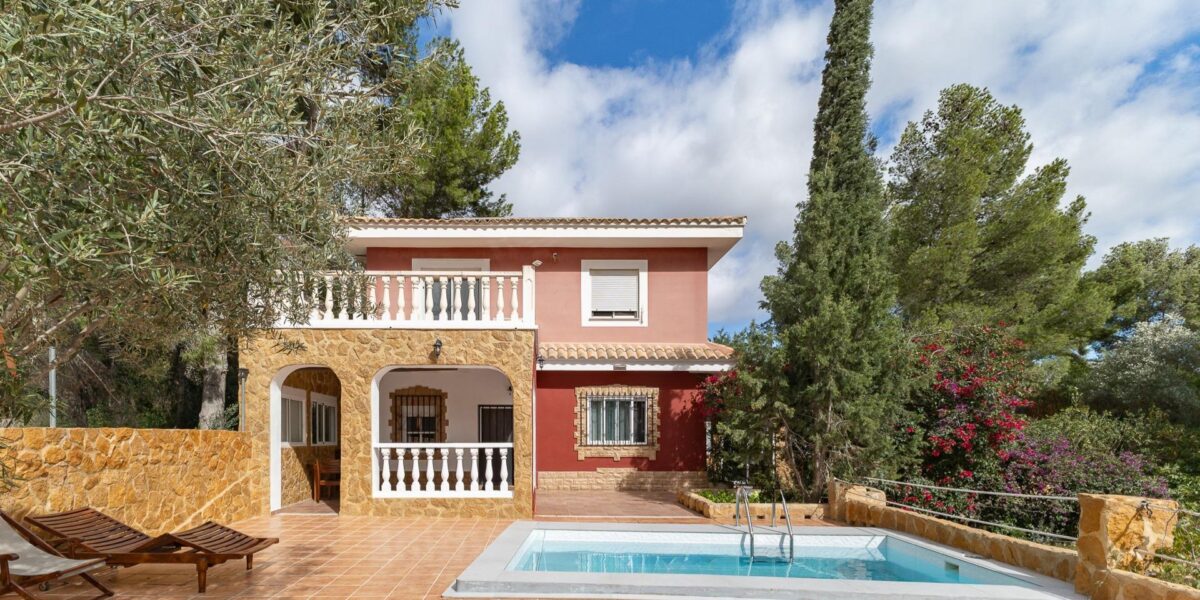 Spain impressive villa 2 floors with terrace, pool and garden 005755