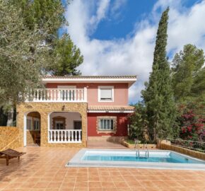 Spain impressive villa 2 floors with terrace, pool and garden 005755