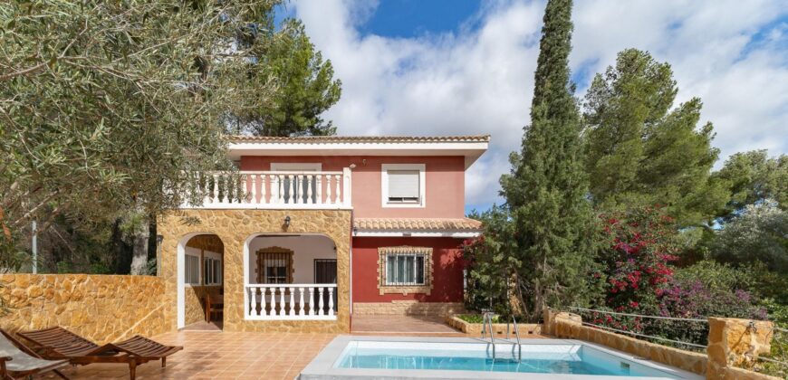 Spain impressive villa 2 floors with terrace, pool and garden 005755