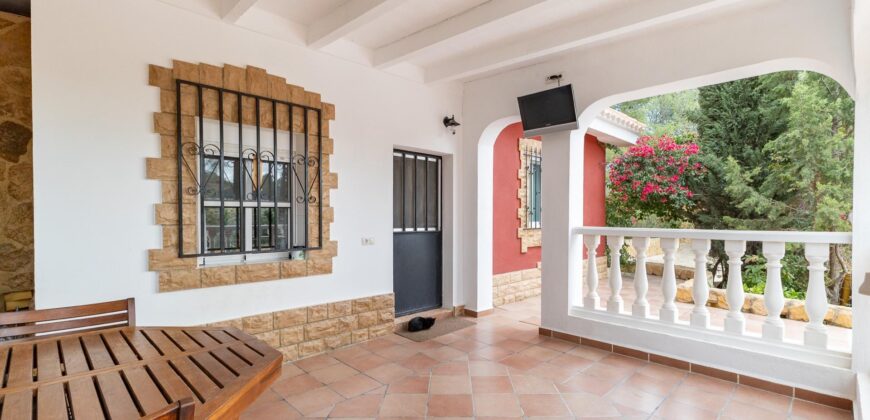 Spain impressive villa 2 floors with terrace, pool and garden 005755