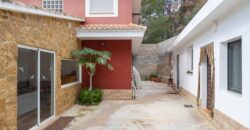 Spain impressive villa 2 floors with terrace, pool and garden 005755