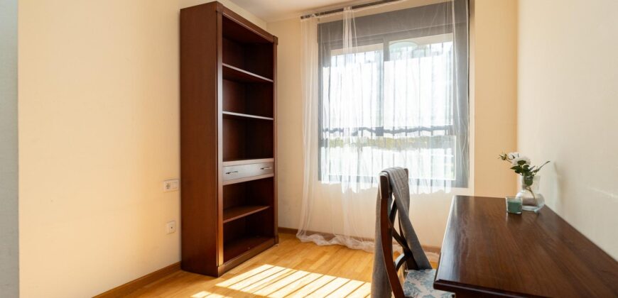 Spain charming apartment in an attractive residential complex 005835