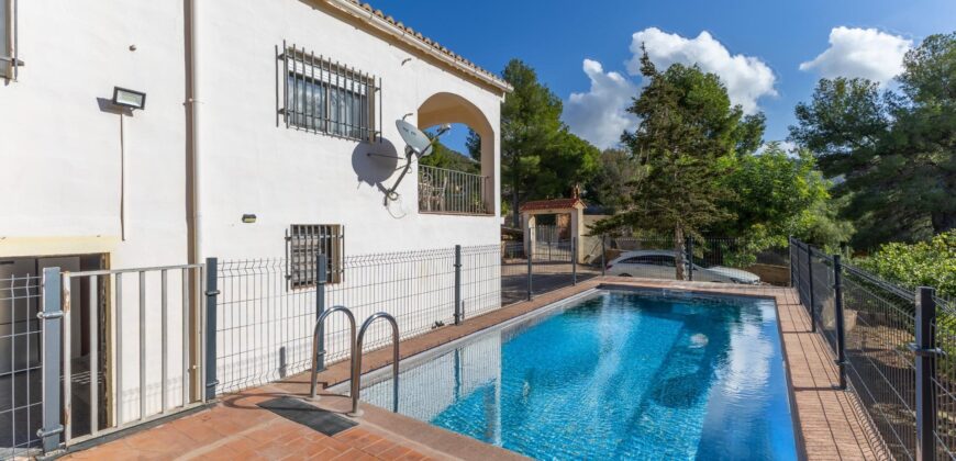 Spain Valencia villa 2 floors with pool, garden & terrace, mountain view 005925