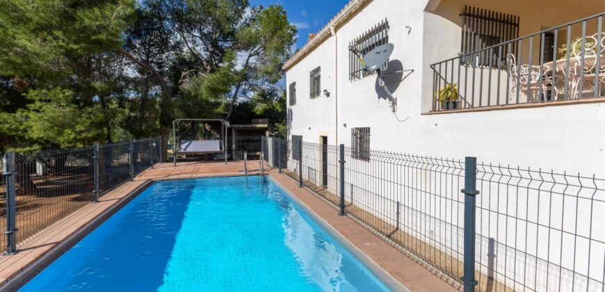 Spain Valencia villa 2 floors with pool, garden & terrace, mountain view 005925