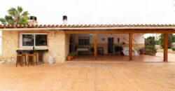 Spain Valencia villa with pool, garden and terrace 005785