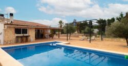 Spain Valencia villa with pool, garden and terrace 005785