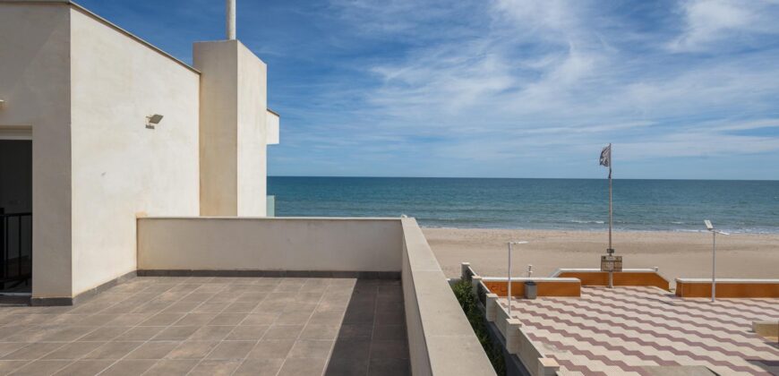 Spain renovated villa three floors in a privileged location with sea views 003885