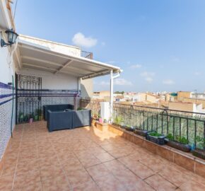 Spain penthouse in the center of Alcàsserl, Valencia with terrace 005865